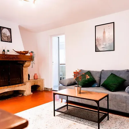 Eva Apartment